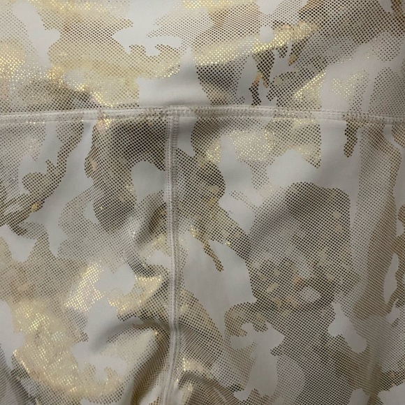 Mono b white and gold camouflage leggings - Picture 4 of 7